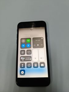 Б/в Мобільний телефон Apple iphone 7 32gb 01-200866395