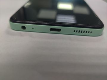 Б/в Мобільний телефон Zte nubia v70 max 6/128gb 01-200884246