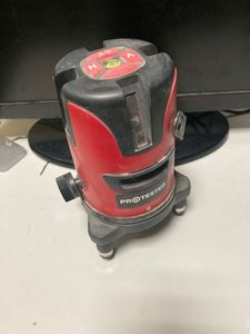 Б/у Лазерный нивелир Protester ll602r 01-200886331