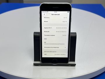 Б/в Мобільний телефон Apple iphone se 2020 64gb 01-200896001