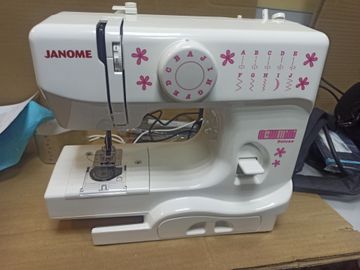 Б/у Швейная машина Janome model 525 01-200898585
