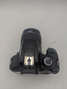 Б/в Фотоапарат цифровий Canon eos 4000d canon ef-s 18-55mm f/3.5-5.6 iii 01-200884974