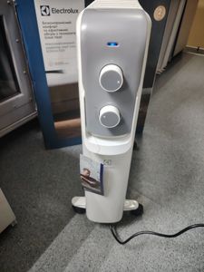 Б/в Обігрівач Electrolux eoh/m-7221 01-200900256