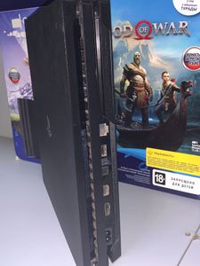 Б/у Игровая приставка Sony playstation 4 pro 1tb 01-200900669