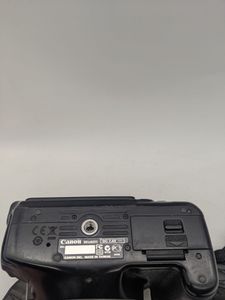 Б/в Фотоапарат Canon eos 600d body 01-200912327