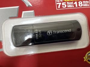 Б/в Флешка Transcend 32gb 01-200915829