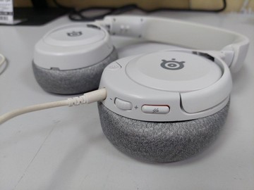 Б/у Навушники Steelseries arctis nova 1 01-200940615