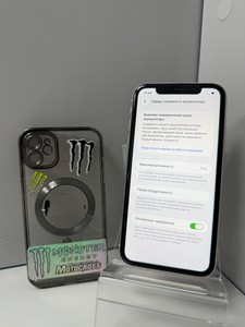 Б/в Мобільний телефон Apple iphone 11 64gb 01-200971874