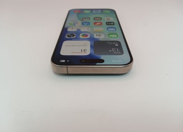 Б/в Мобільний телефон Apple iphone 15 pro 256gb 01-200972840