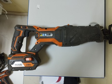 Б/в Набір електроінструментів Ridgid ліхтар r8693/гайковерт r86035/шуроповерт r8611503/шабельна пилка r8642/пилка дискова r8652/ 2акб 4ah 01-200973480