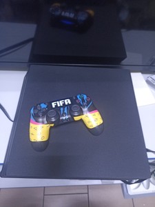 Б/в Ігрова приставка Sony playstation 4 pro 1tb 01-200977198