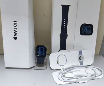 Б/в Смарт-годинник Apple watch se 3 gps 40mm alu. case 01-200990150