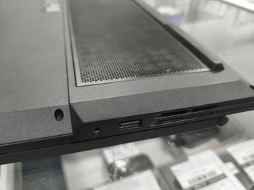 Б/в Ноутбук Lenovo 15/core i5 9300hf ddr4/16gb ddr4/ssd 512 gb/geforce gtx1660ti 6gb 01-200998802