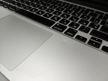 Б/в Ноутбук Apple macbook pro /a1502 /екр 13,3 /core i5 2.4ghz /ram8gb /ssd256gb /intel iris 1536mb 01-201037746