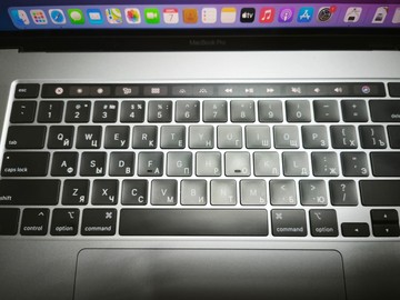 Б/в Ноутбук Apple macbook pro 16" 2019 a2141 core i9 2,4ghz/ram16gb/ssd1tb/uhd graphics 630 01-201057113