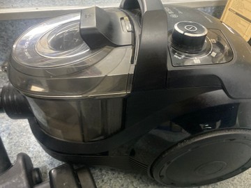 Б/в Пилосос Bosch serie 4 bgc21x200 01-201053945