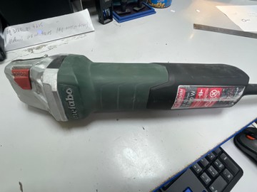 Б/у Угловая шлифмашина Metabo wev 19-125 q m-brush 01-201075117