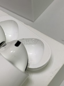 Б/у Навушники Apple airpods 4 01-201075691