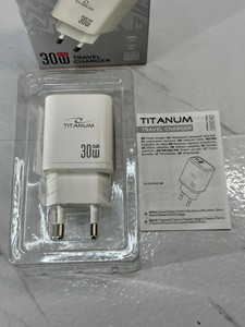 Б/в Зарядний пристрій Titanum ch30ac 01-201118387