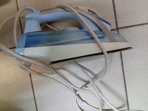 Б/в Праска Philips gc 3320 01-201118759