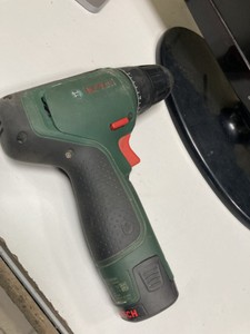 Б/в Шурупокрут Bosch easydrill 1200 01-201123296