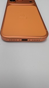 Б/в Мобільний телефон Apple iphone 17 pro 256gb 01-201131140