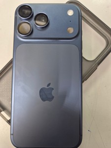Б/у Мобільний телефон Apple iphone 17 pro max 512gb 01-201135843