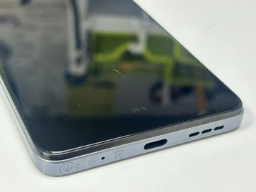 Б/в Мобільний телефон Motorola g24 4/128gb 01-201138398