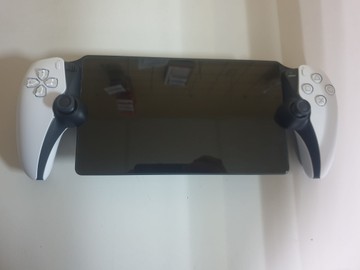 Б/у Игровая приставка Sony playstation portal remote player 01-201163923