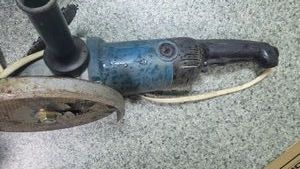 01-200509427: Makita ga9050r