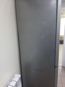 01-200580708: Indesit li9s1es