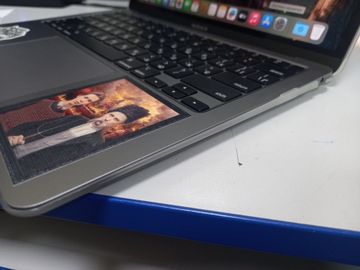 01-200591336: Apple MacBook Air 13`` Late 2020