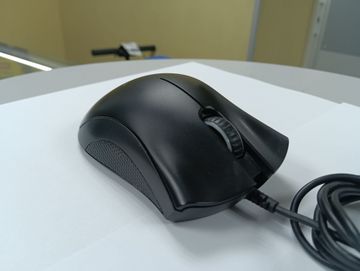 01-200779234: Razer death adder essential