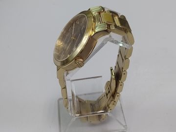 01-200790542: Burberry bu9033