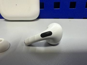 01-200790800: Apple airpods pro
