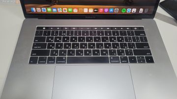 Б/у Ноутбук Apple macbook pro a1707 core i7 2,9ghz/ ram 16gb/ ssd 1tb/ intel hd graphics 530 01-200815701