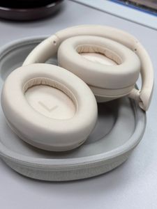 Б/в Навушники Earfun wave pro hp200 01-200836102