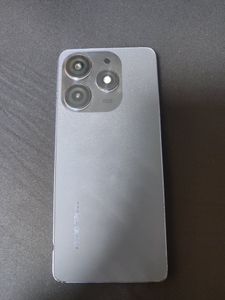 Б/в Мобільний телефон Tecno spark 10 pro 8/256gb 01-200840886