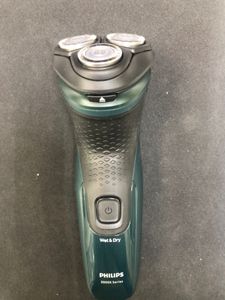 Б/у Электробритва Philips shaver series 3000x x3002/00 01-200853795
