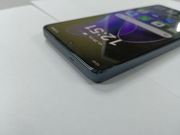 Б/у Мобильный телефон Oppo reno13 f 5g 8/256gb 01-200817177