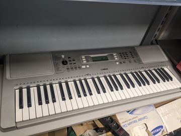 Б/в Синтезатор Yamaha ypt-370 01-200861881
