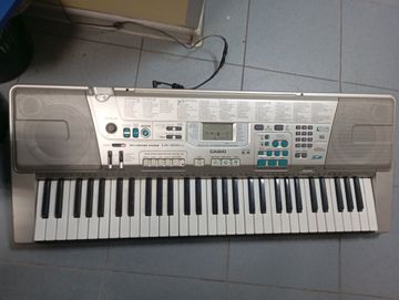 Б/в Синтезатор Casio lk-300tv 01-200875054