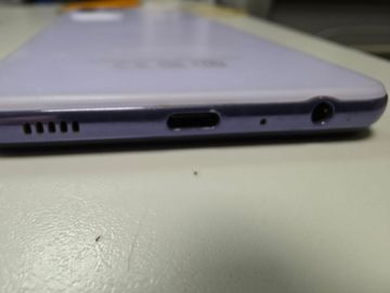 Б/у Мобільний телефон Samsung galaxy a52 sm-a525f 8/256gb 01-200881566