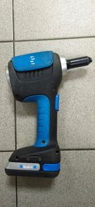 Б/в Заклепувальник акумуляторний Iccons element 5 18v rivet tool 2x2.0ah + зп 01-200883758