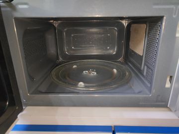 Б/в Мікрохвильова піч Grunhelm 20mx711-g 01-200881199