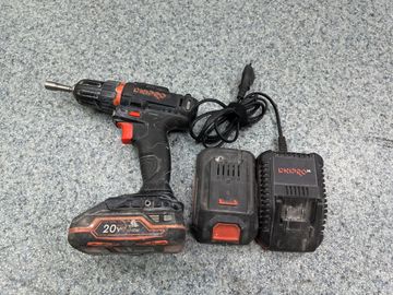 Б/в Шурупокрут Dnipro-M cd-218 2акб 2ah зп 01-200889614