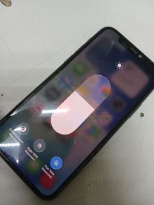 Б/в Мобільний телефон Apple iphone 11 pro 64gb 01-200890921