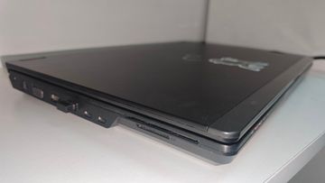 Б/в Ноутбук Fujitsu 15/core i7 8750h ddr4/32gb ddr4/hdd *відсутній/ssd 500 gb/quadro p600 4gb 01-200917968