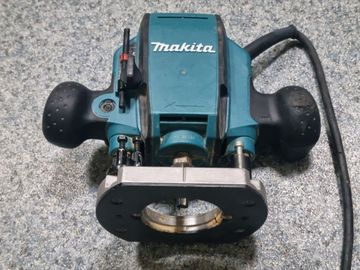 Б/в Фрезер Makita rp0900 01-200919040