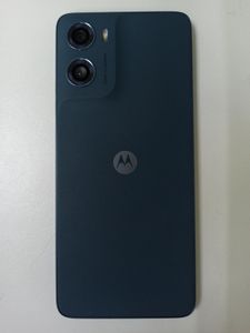 Б/у Мобільний телефон Motorola moto g06 4g 4/64gb 01-200919349
